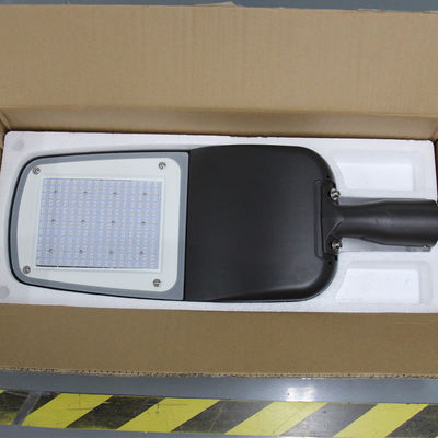 Lampe de rue à LED Éclairage public 30w 50w 100w 150w Lampe Flux lumineux lm Lumière