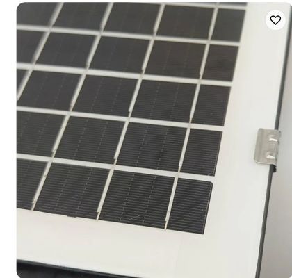 Lumière solaire LED en aluminium sous pression 30w 60w 90w 120w XLD-SR421