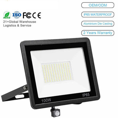 120lm/w Efficacité lumineuse Économie d'énergie Lampes LED étanches pour les stades de sport