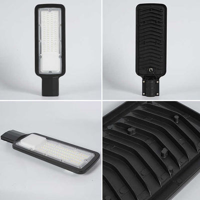 Lumière LED extérieure en aluminium sous pression avec indice d'étanchéité IP65 et 80 CRI