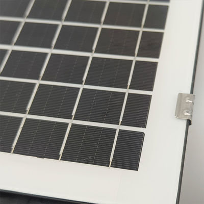 13000lm Flux lumineux Lampes solaires à LED étanches à l'eau avec aluminium gris foncé