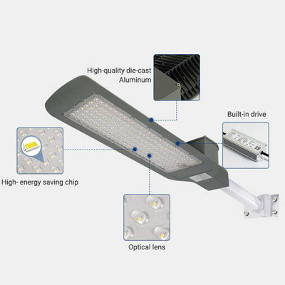 Efficacité lumineuse élevée IP66 All In One LED Street Light pour l'extérieur 30W 50W 100W 150W