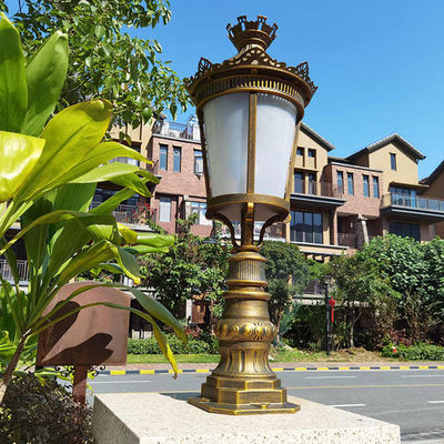 Éclairage de jardin à l'eau étanche à la polonaise moderne pour la décoration de jardin ancien européen 9,5 kg