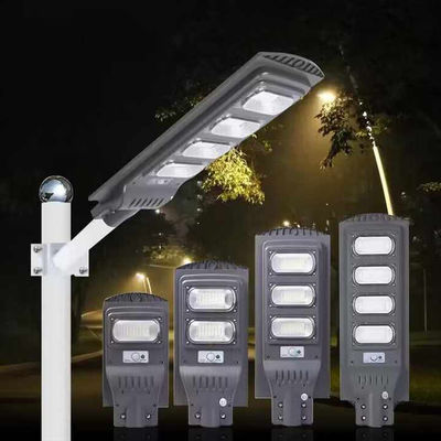 IP65 Lumière solaire étanche à l'eau extérieure 30W 60W 90W 120W 150W Lumière de rue LED intégrée
