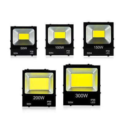 Éclairage de rue lumineux à LED Ip66 économiseur d'énergie étanche éclairage extérieur maison d'inondation