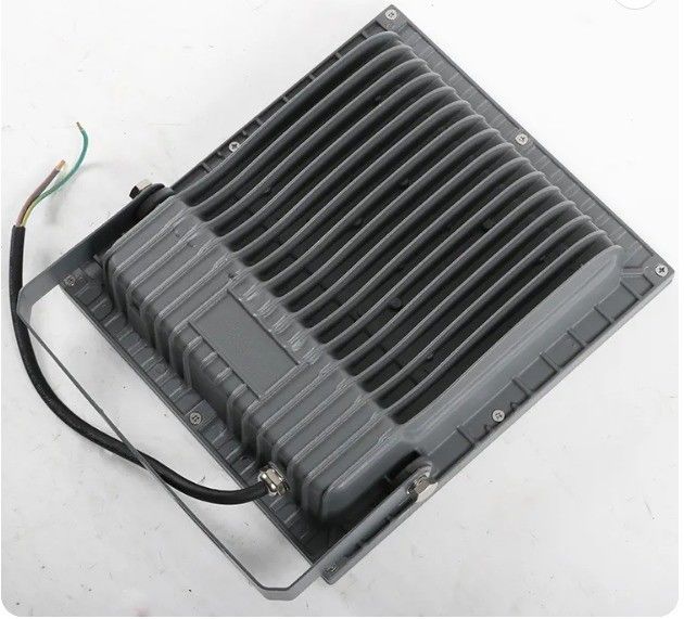 5 IP65 Slim Outdoor 30W 50W 100W 150W 200W LED Flood Light pour les solutions d'éclairage extérieur